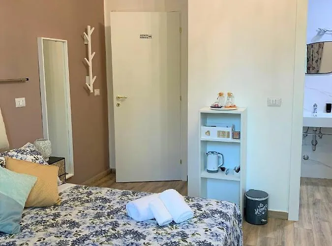 Oda ve Kahvaltı Molly 4*