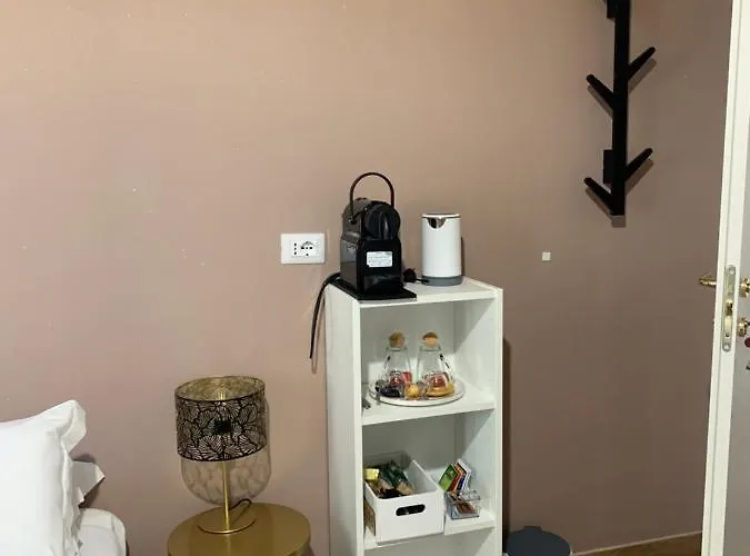 Molly Oda ve Kahvaltı 4*