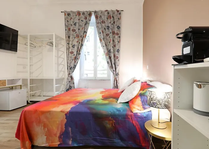 Molly Oda ve Kahvaltı Roma
