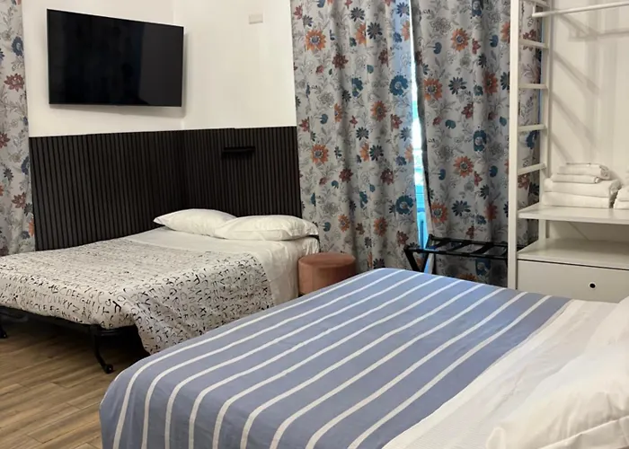 Molly Oda ve Kahvaltı 4*